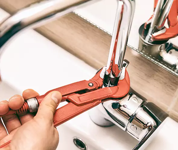 Expert Leak Repair Plumber in Grand Prairie, TX